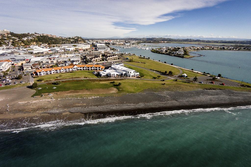 East Pier Hotel Napier Bagian luar foto