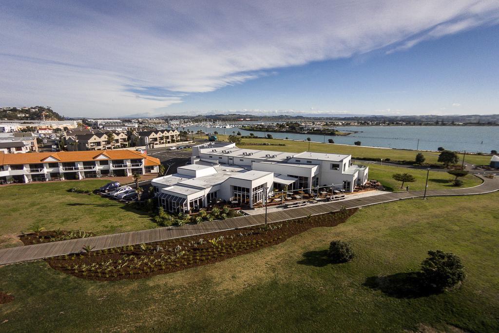 East Pier Hotel Napier Bagian luar foto