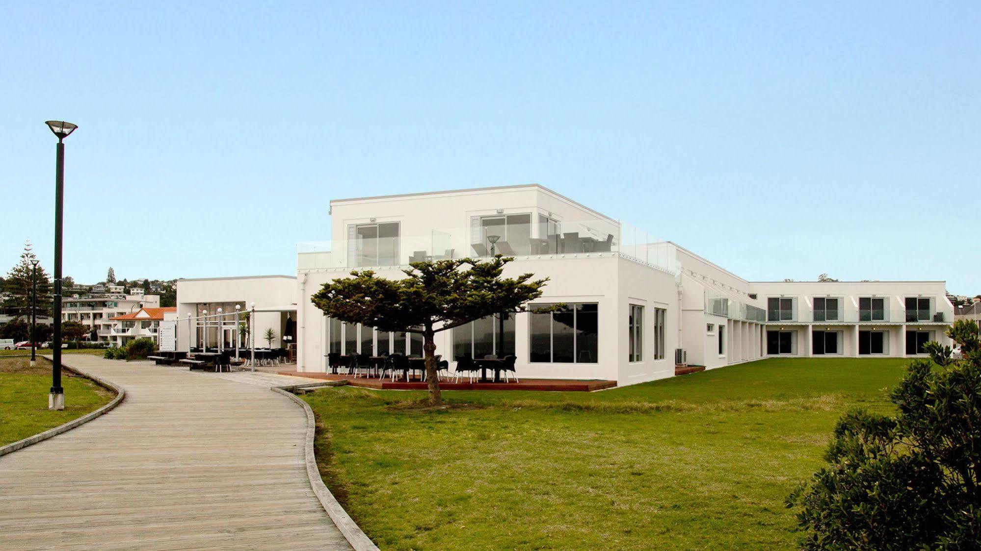 East Pier Hotel Napier Bagian luar foto